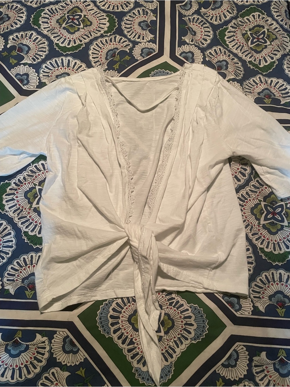 Easy Clothing -White Nola shirt - Picture 3 of 12
